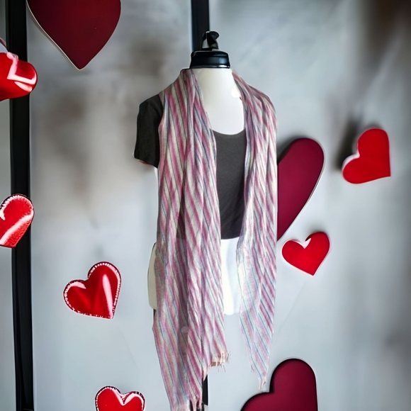 Soft light weight scarf/shawl PNK/BLU/GRN Striped - Picture 12 of 12